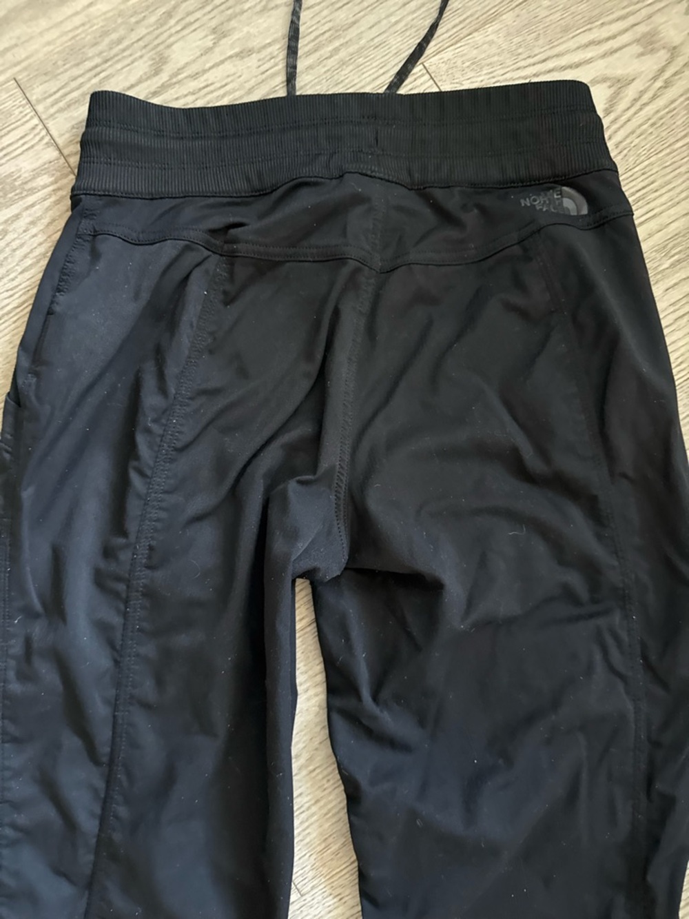 The North Face Black Women's Nylon Athletic Jogger Pants in size S - Picture 9 of 11